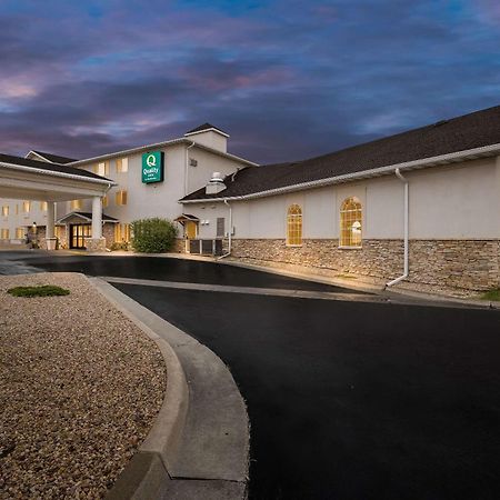Quality Inn Near Monument Health Rapid City Hospital Extérieur photo