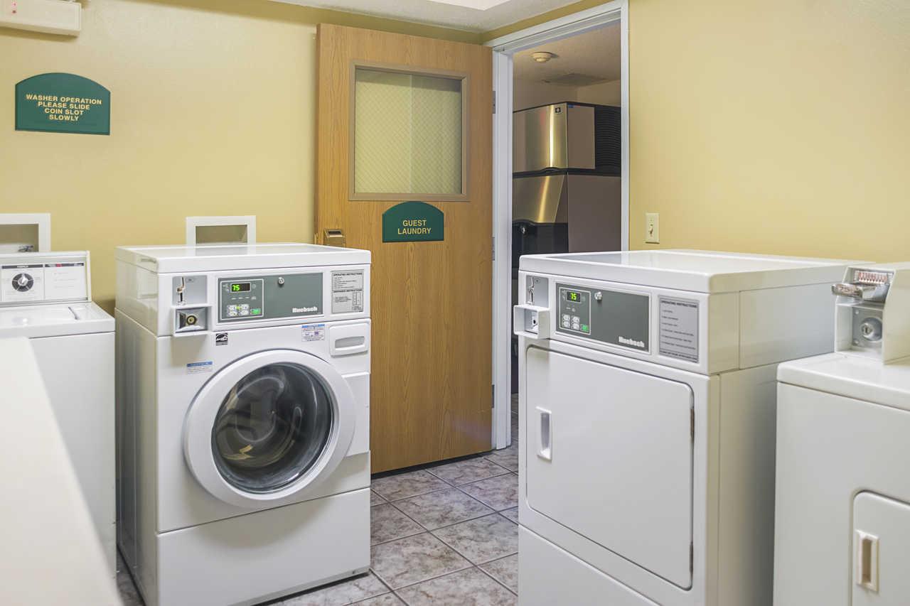 Quality Inn Near Monument Health Rapid City Hospital Extérieur photo