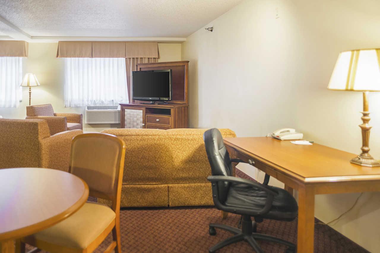 Quality Inn Near Monument Health Rapid City Hospital Extérieur photo