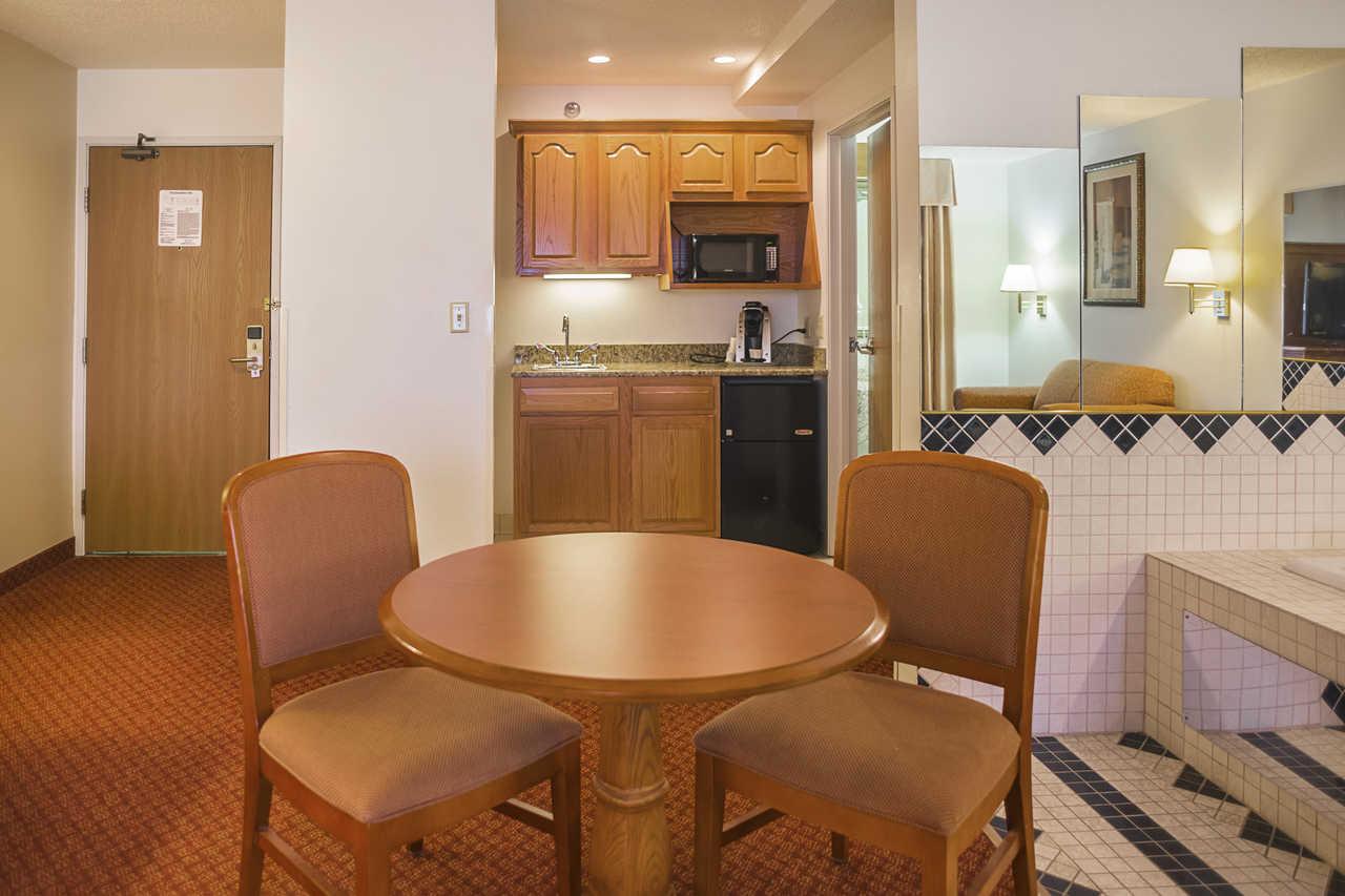 Quality Inn Near Monument Health Rapid City Hospital Extérieur photo
